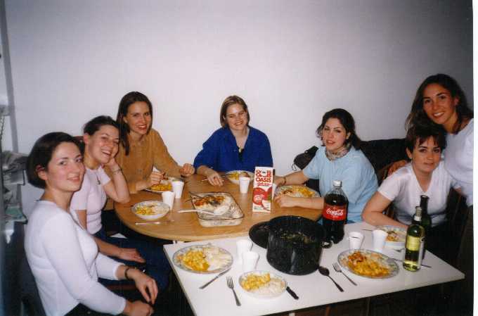 filles3.jpg (28566 bytes)